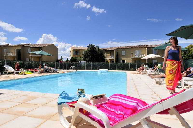 Residhotel Golf Grand Avignon 3* Vedene